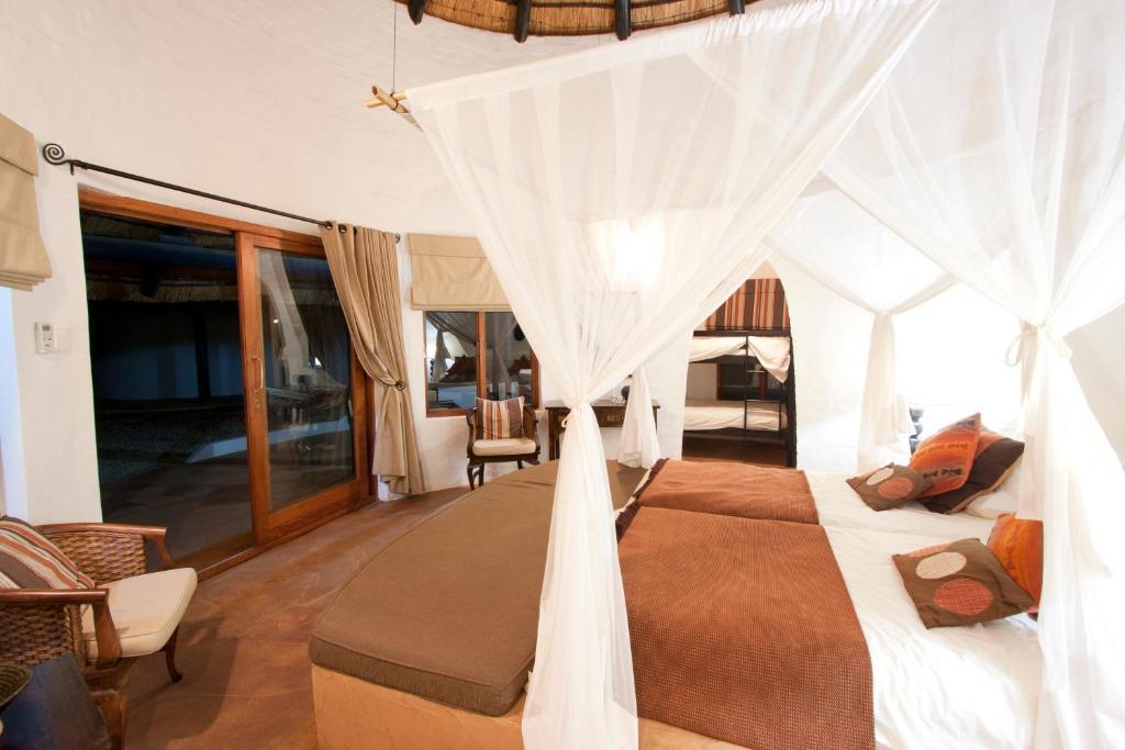 Zululand Safari Lodge Глуглуве Номер фото